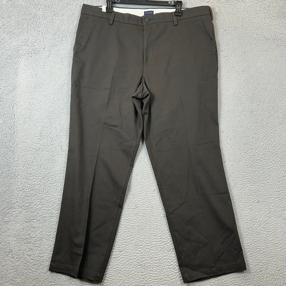 NEW Dockers Pants Mens 40x30 Easy Khaki Classic Fit Dark Olive Chinos Stretch